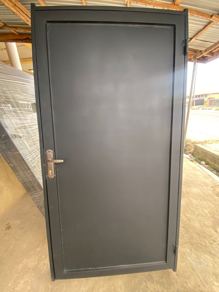 STEEL-WOOD FUSION DOOR