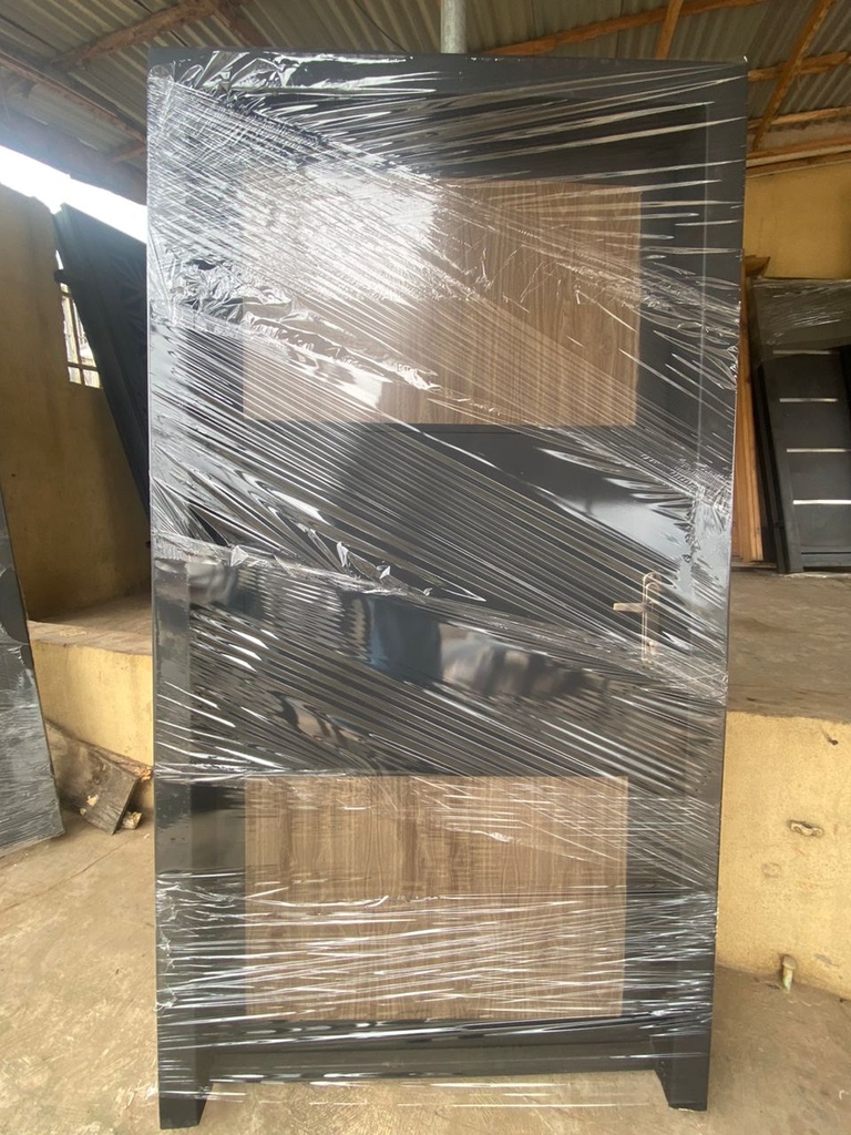 STEEL-WOOD FUSION DOOR